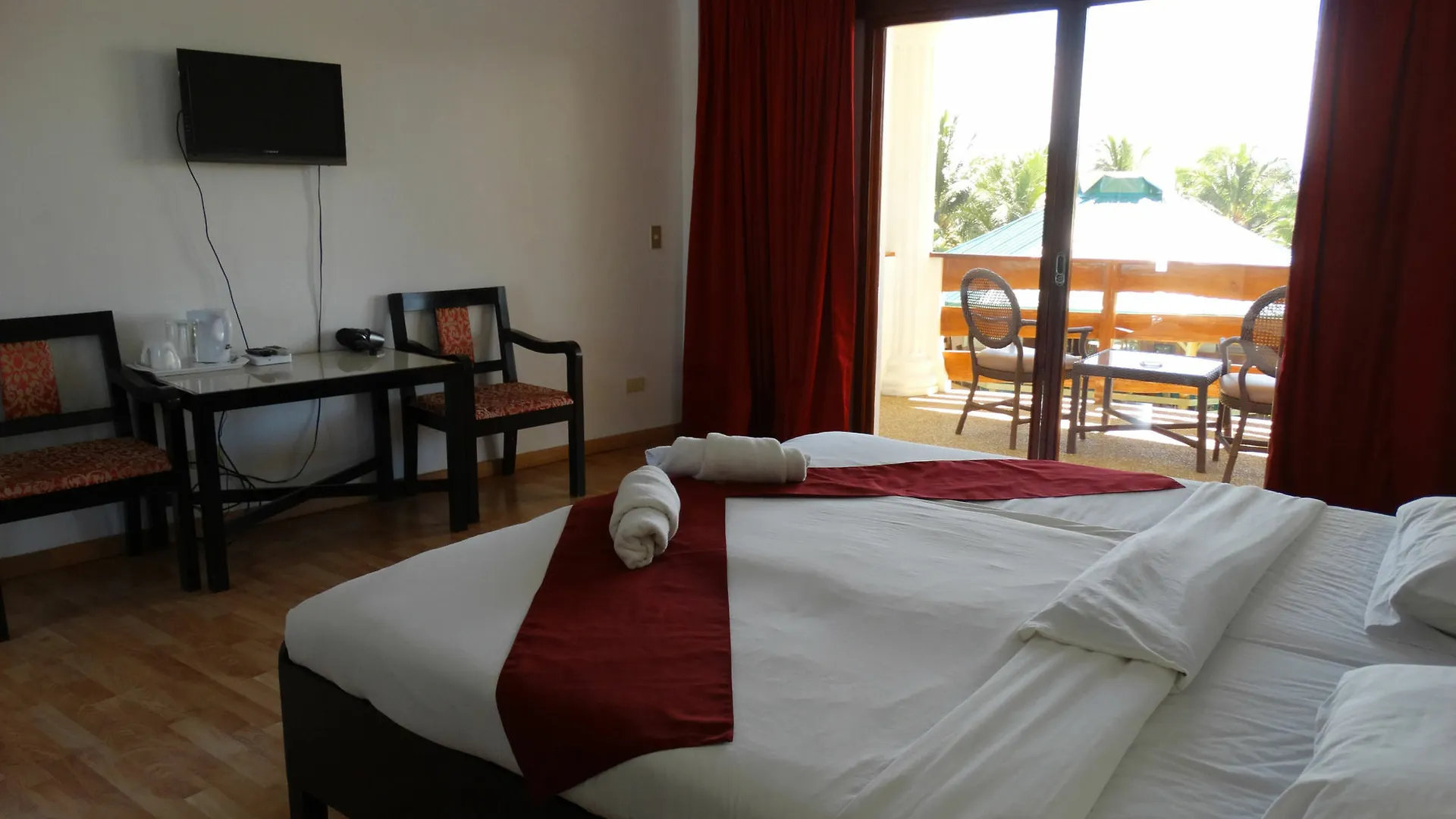 Harmony Hotel Panglao 3*,