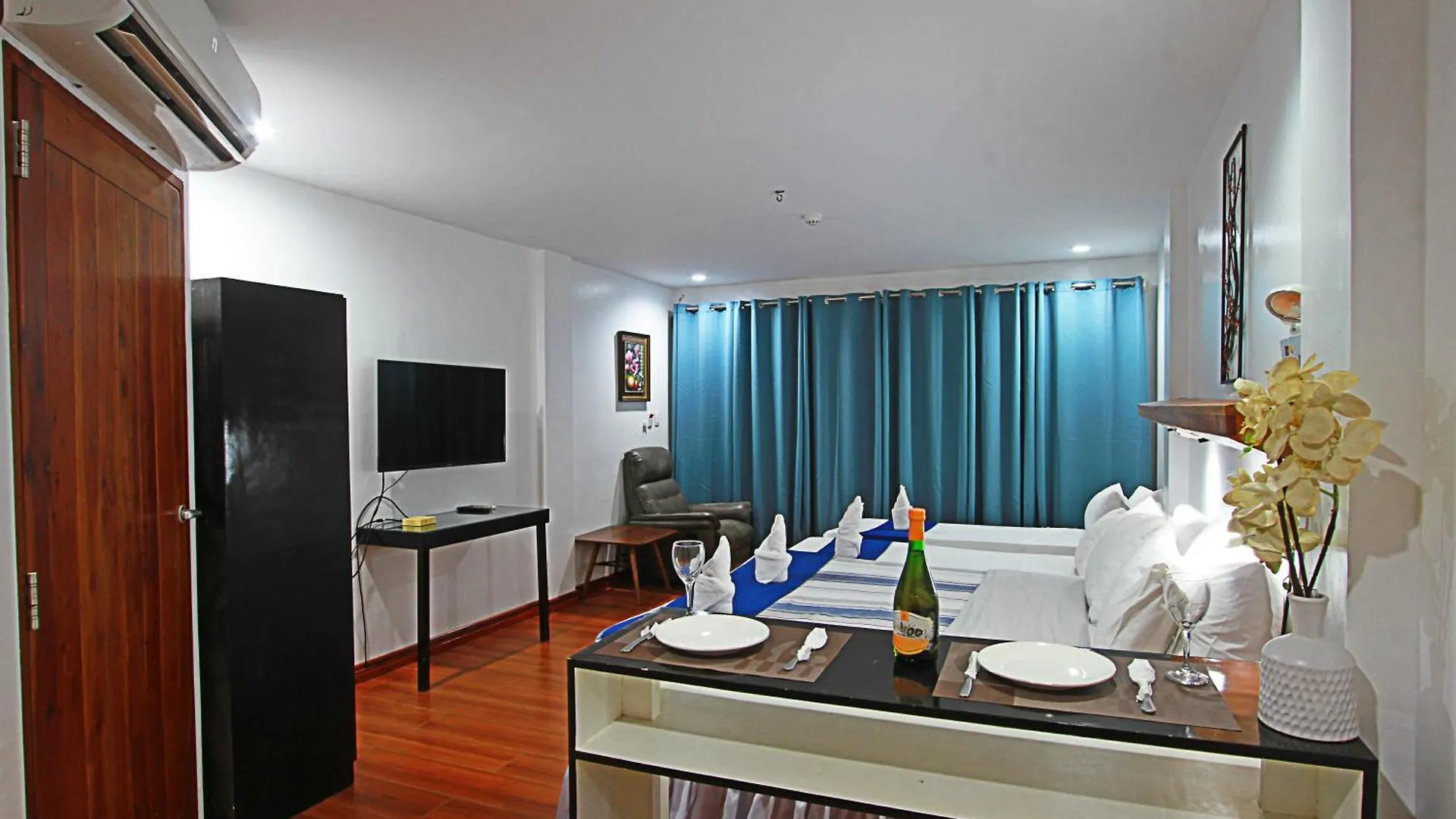 Harmony Hotel Panglao 3*,
